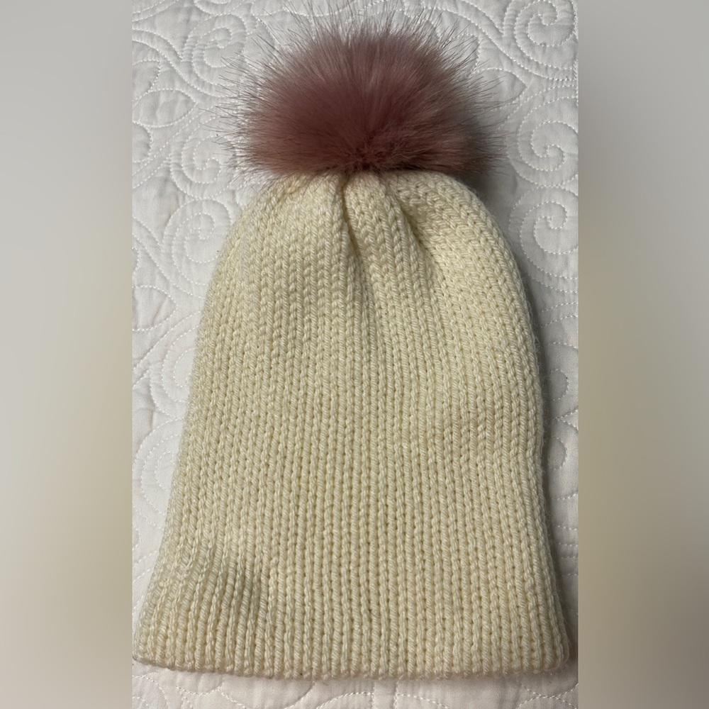 Hat - Picture 2 of 4